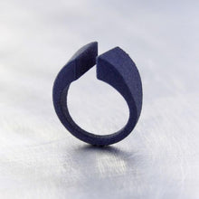 Load image into Gallery viewer, miznk 3d jewelry ring no2 Jeans Blue
